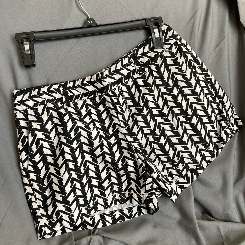 Loft by Ann Taylor shorts. Size 0.